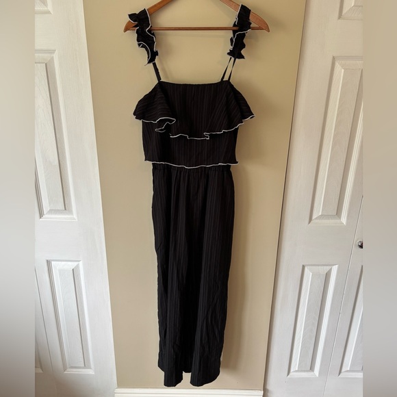 MINKPINK Black Ruffle Textured Contrast Stitch Jumpsuit Size XS - Picture 2 of 11